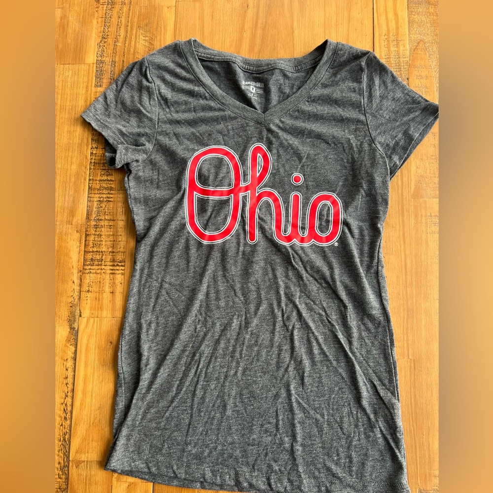 Ohio State Women’s shirt Small